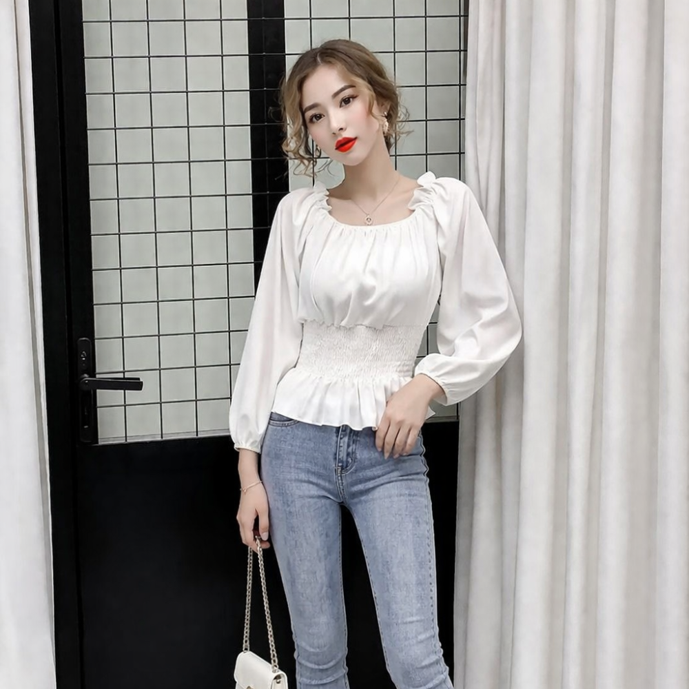 Virginia – Blusa off shoulder elegante con volantes