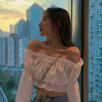 Lisa – Blusa Off Shoulder con Volantes