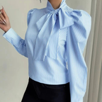 Marie – Blusa dulce de rayas con detalle lazo