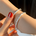 Victoria - Pulsera de Cobre Blanco con Estrellas ajustable