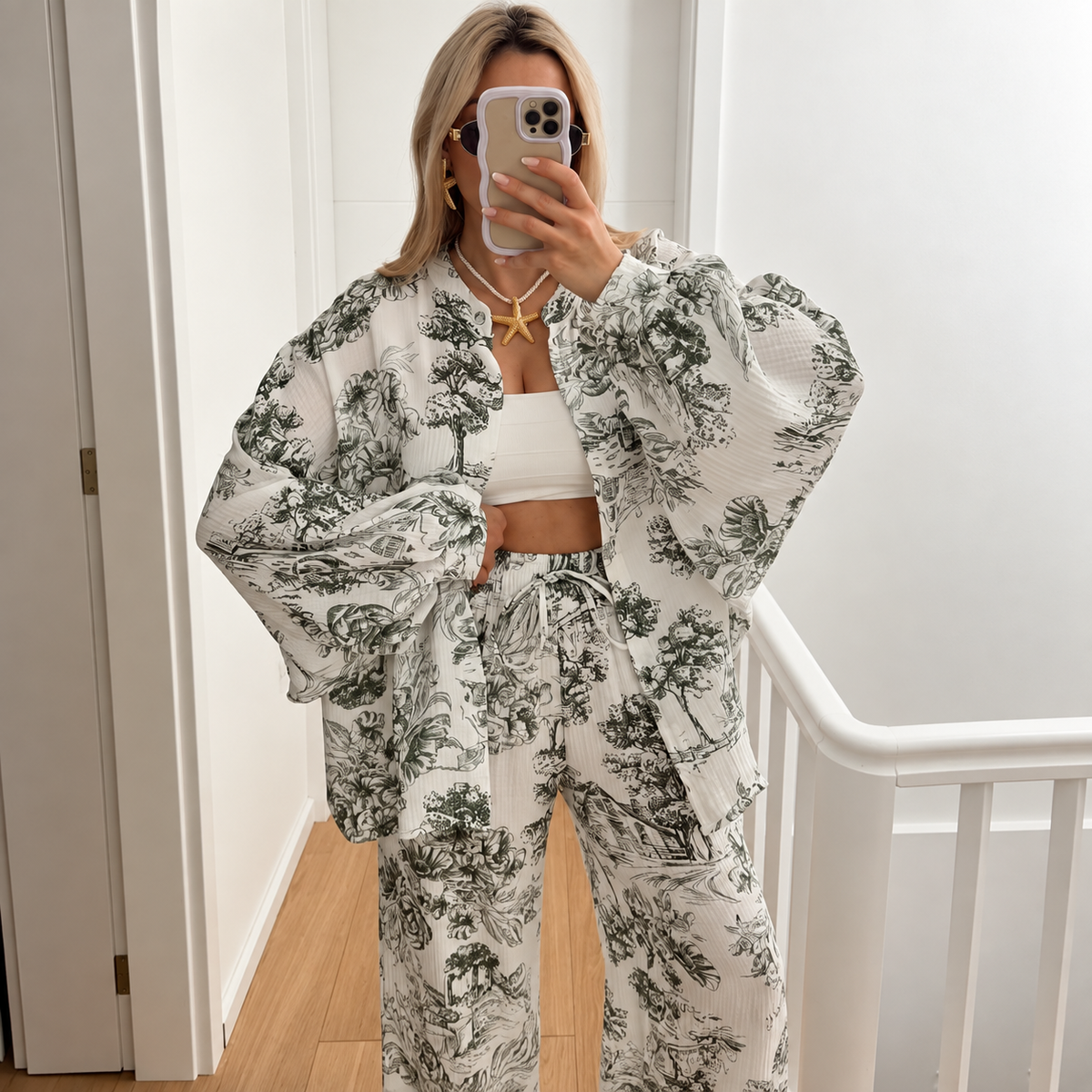 Laura - Conjunto estampado de camisa y pantalón