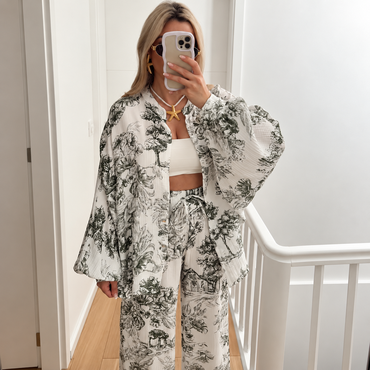 Laura - Conjunto estampado de camisa y pantalón