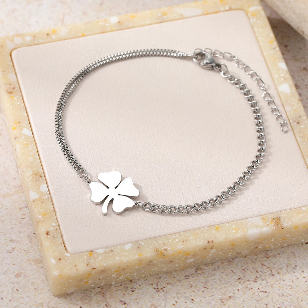 Trebol- Pulsera Elegante de Acero Inoxidable