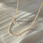 Dana - Collar Minimalista de Acero Inoxidable para Mujer