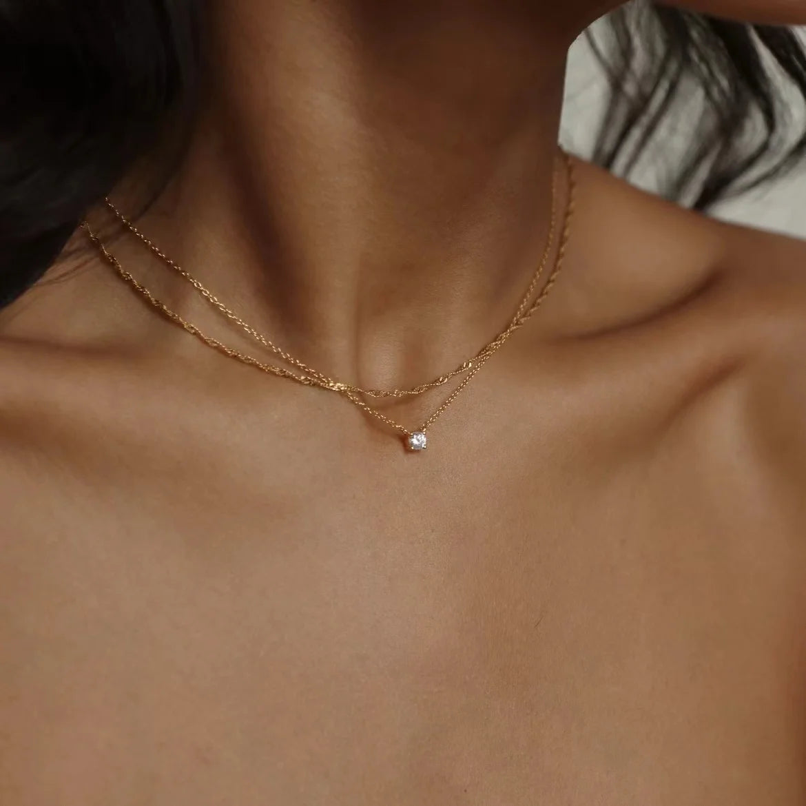Dana - Collar Minimalista de Acero Inoxidable para Mujer